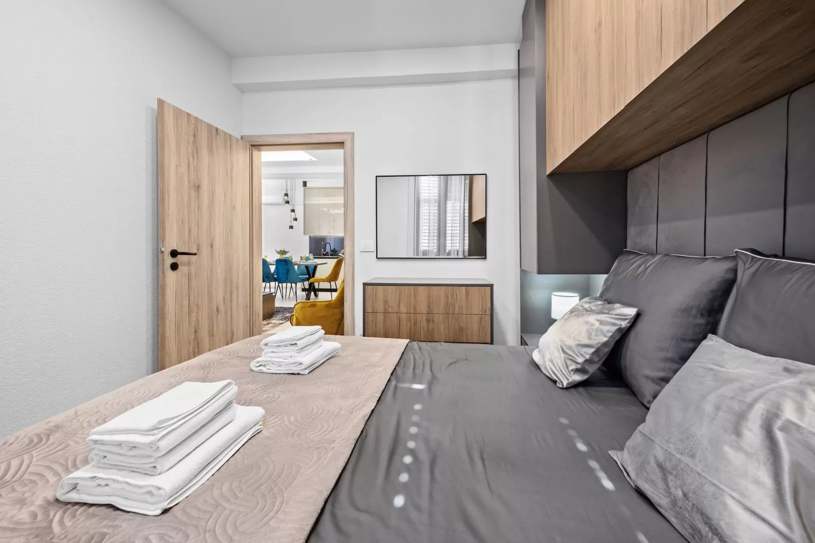 Capitolina Two Bedroom Apartment-Slaapkamer