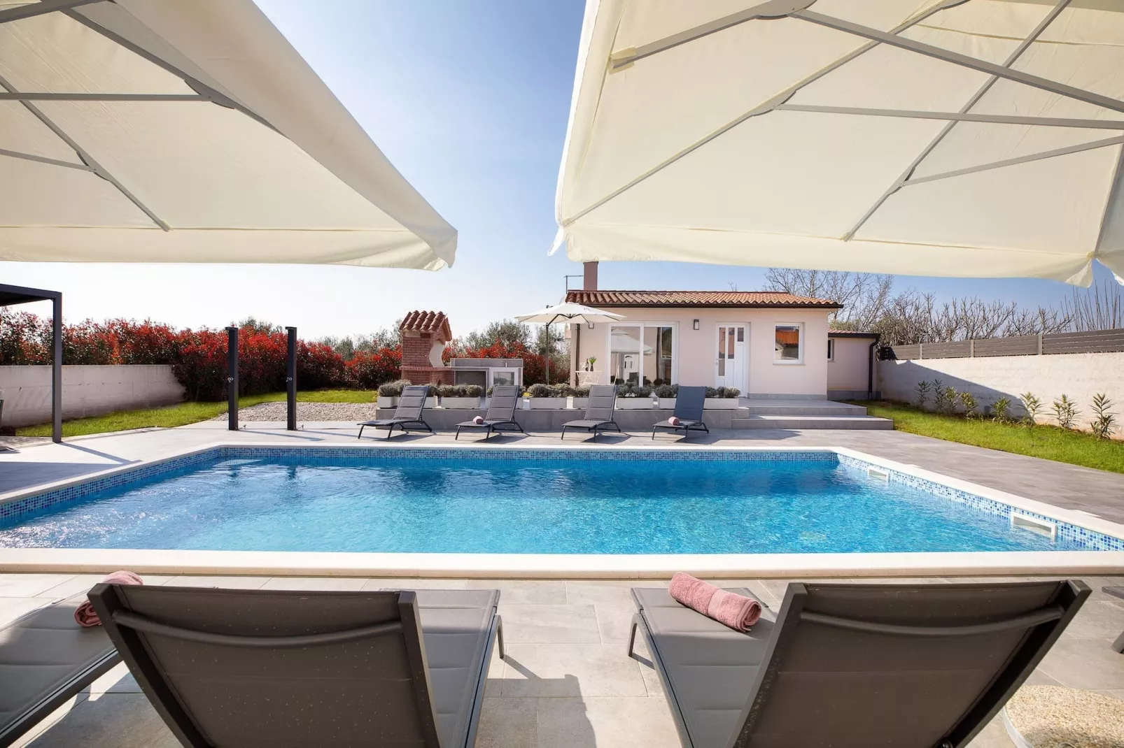 Villa Berg II - Pool, Game Room, Trampoline-Zwembad