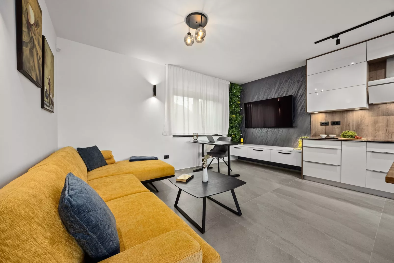 Villa Polaris - Luxurious Vacation Oasis-Woonkamer
