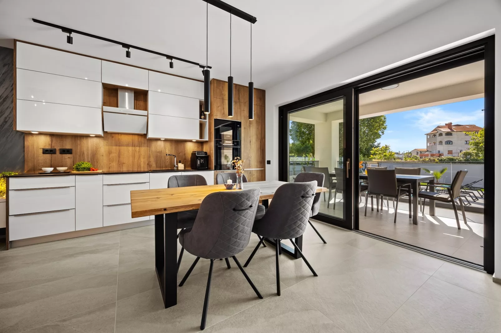 Villa Polaris - Luxurious Vacation Oasis-Keuken