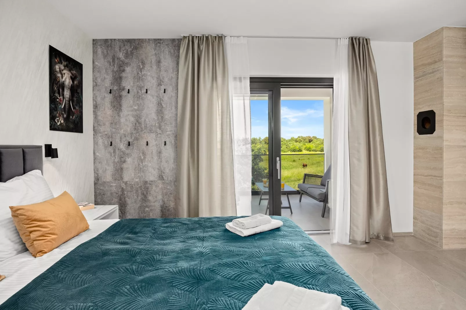 Villa Polaris - Luxurious Vacation Oasis-Slaapkamer