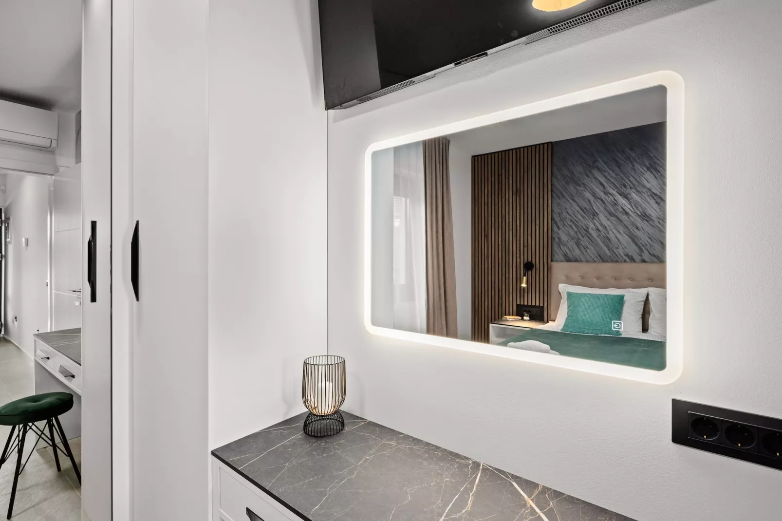 Villa Polaris - Luxurious Vacation Oasis-Slaapkamer