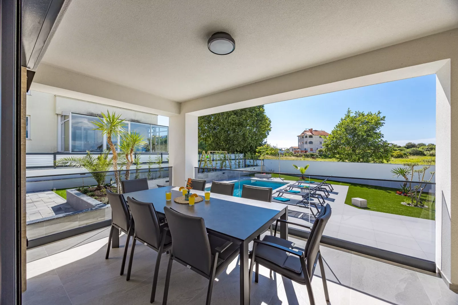Villa Polaris - Luxurious Vacation Oasis-Terras