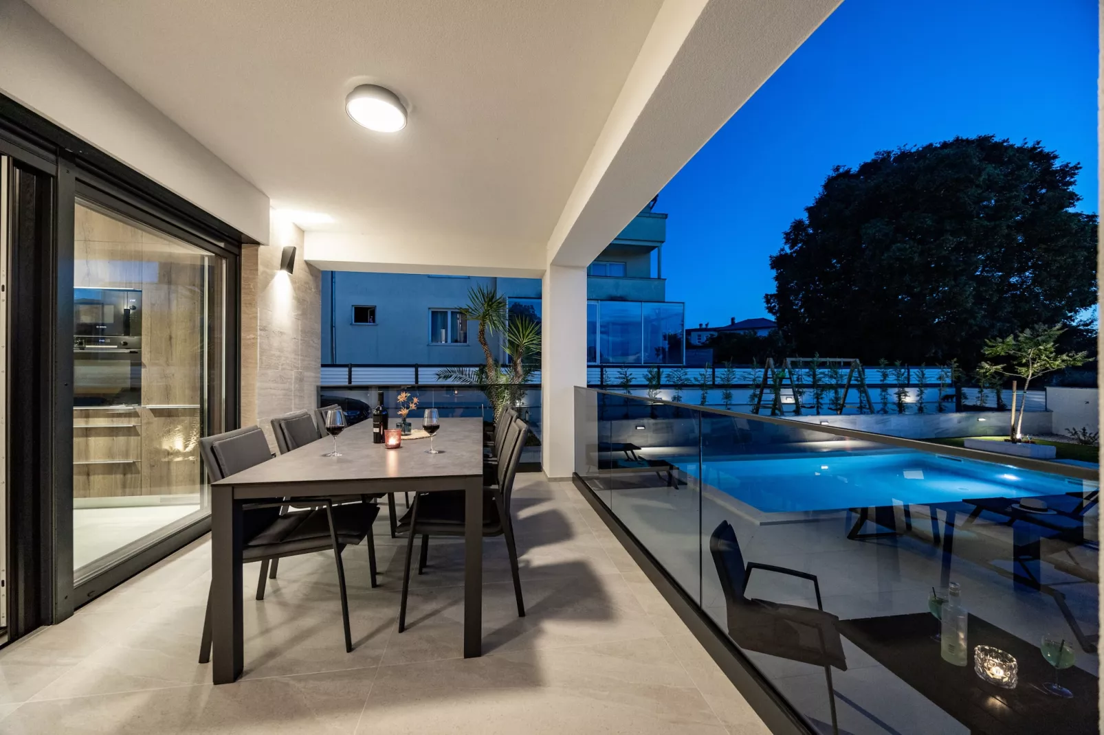 Villa Polaris - Luxurious Vacation Oasis-Terras