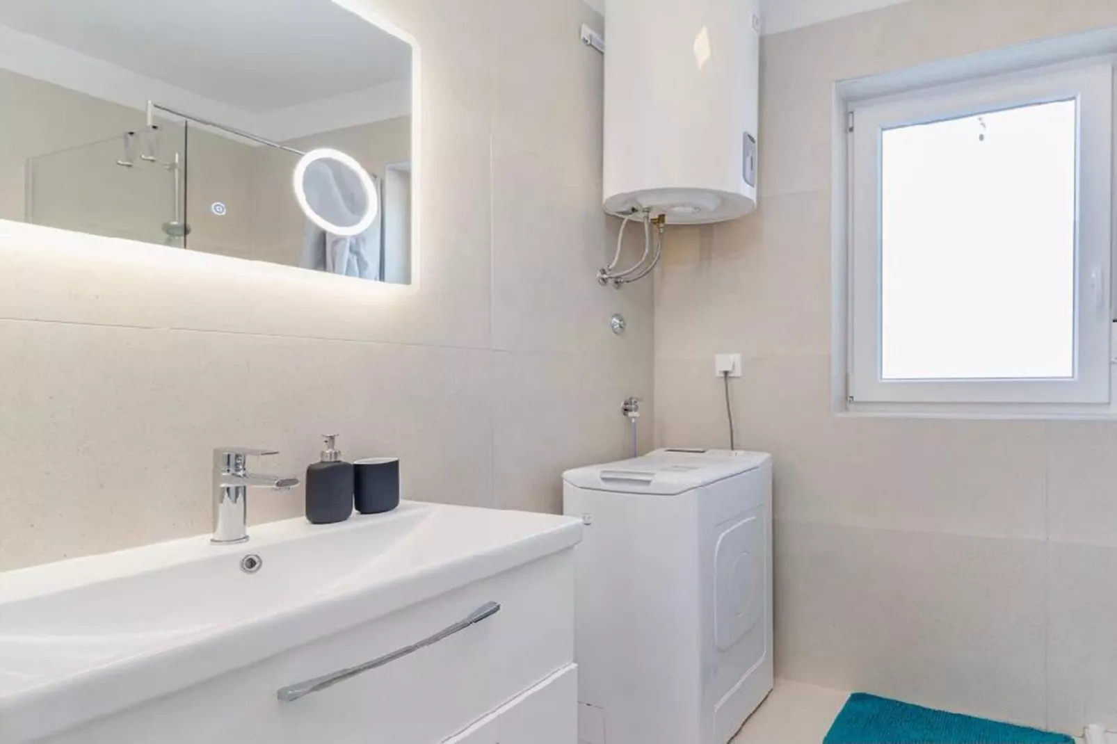 Pool Apartment Sax with Sea View (Private Pool)-Badkamer