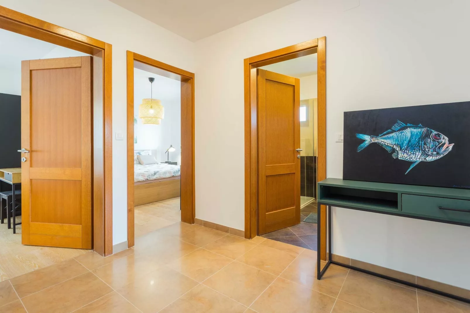 Cesare 3 - Modern Apartment with Shared Pool-Overloop