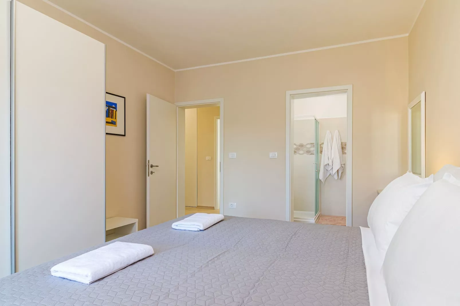 Modern, Elegant Apartment Anna (Rosemary)-Slaapkamer