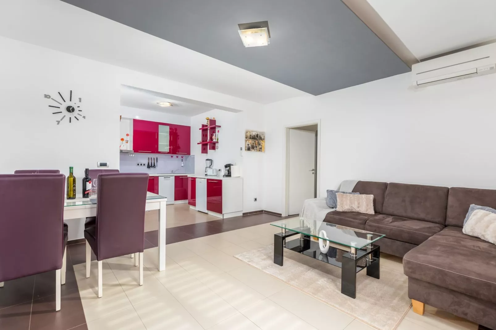 Villa Gigetto with Private Pool and Big Garden-Woonkamer