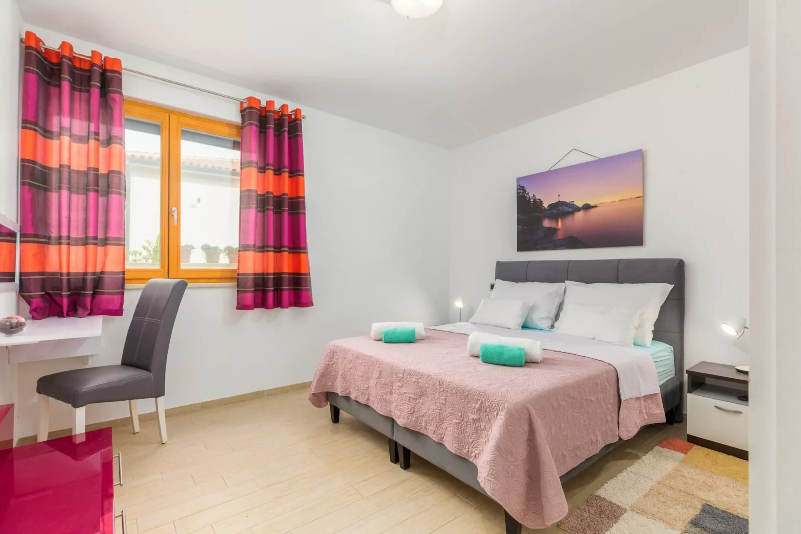 Villa Gigetto with Private Pool and Big Garden-Slaapkamer