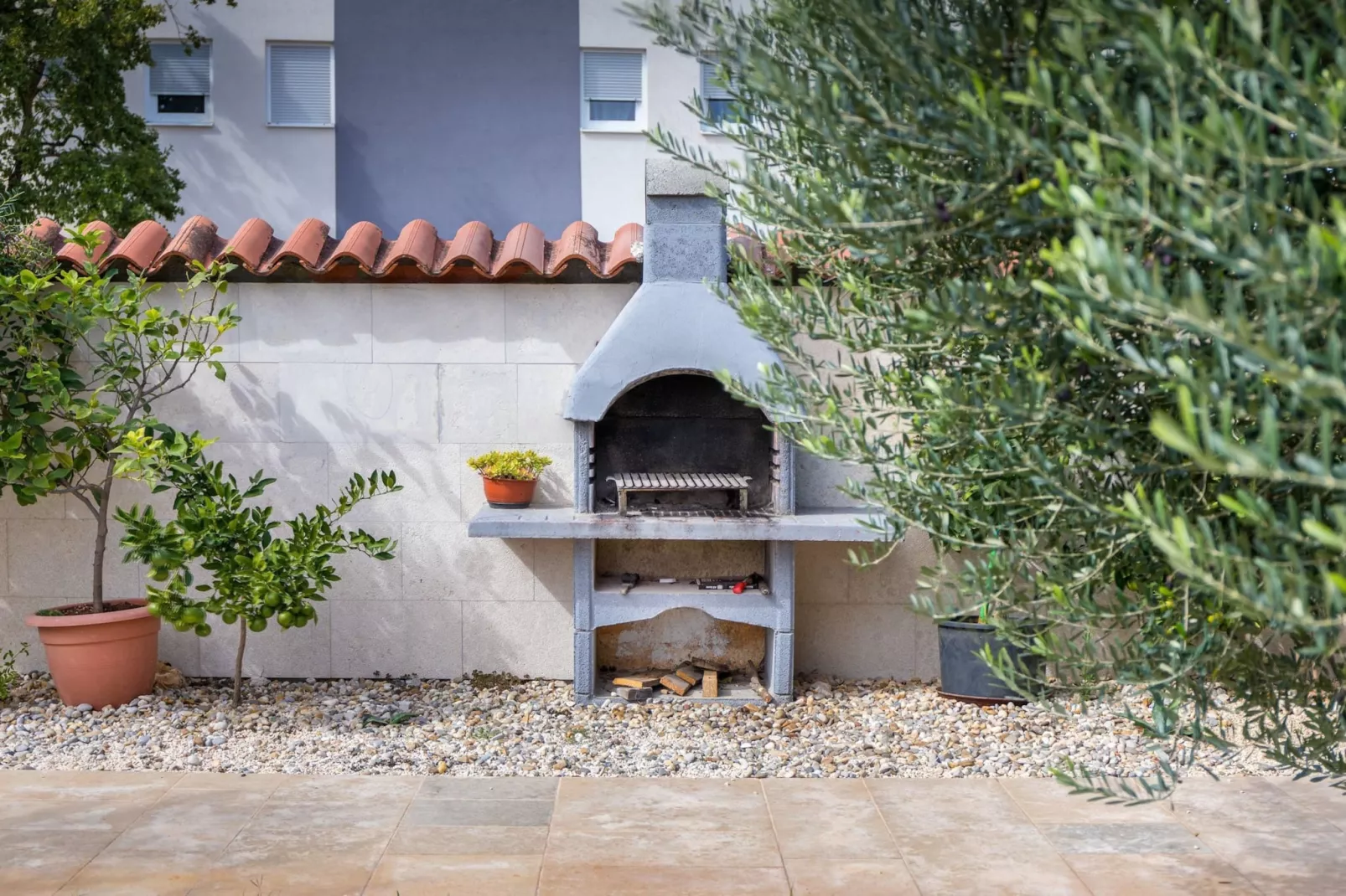 Villa Gigetto with Private Pool and Big Garden-Buitenlucht
