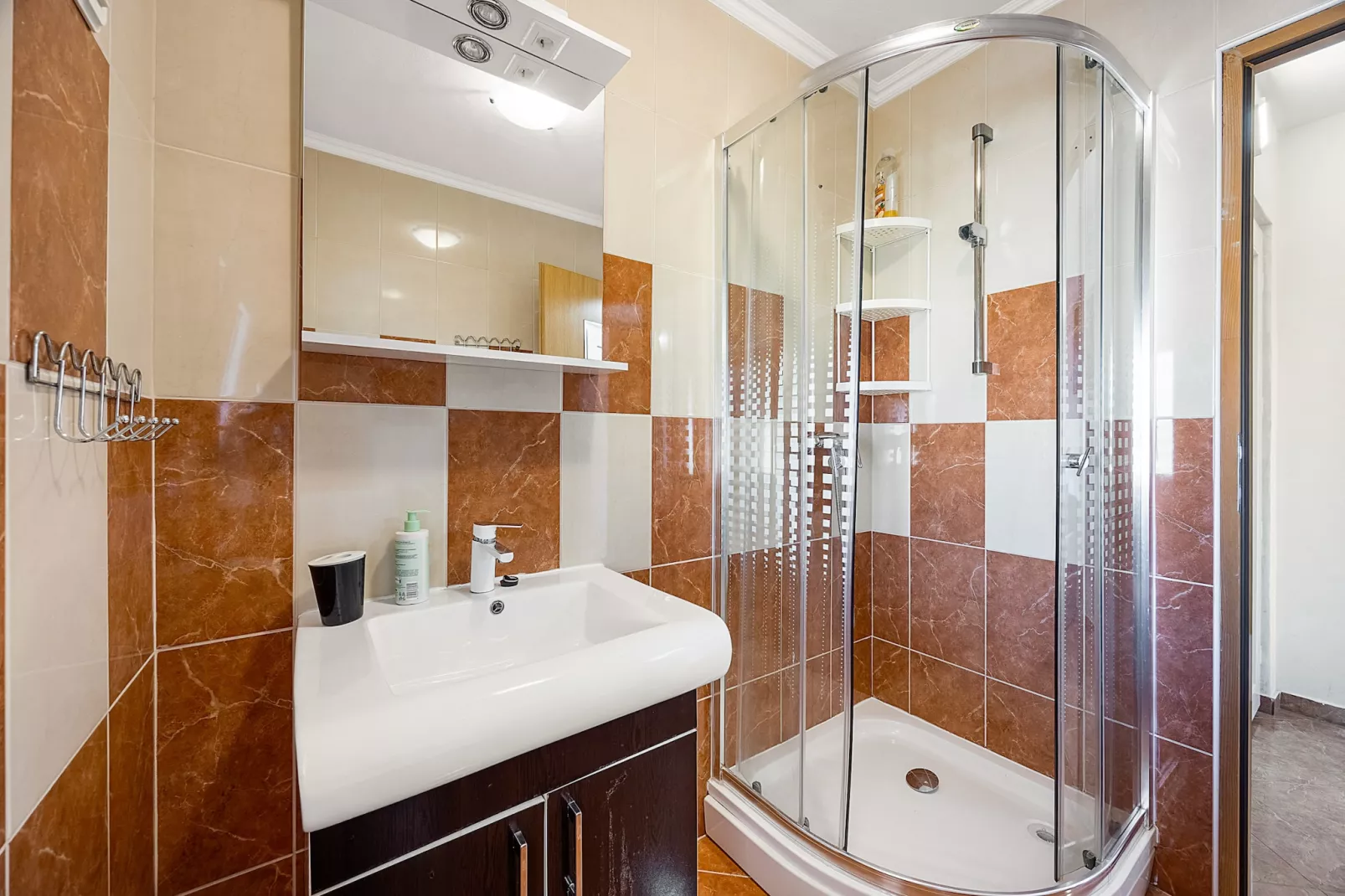 Mijic Studio 1 - 250 m to the Beach-Badkamer