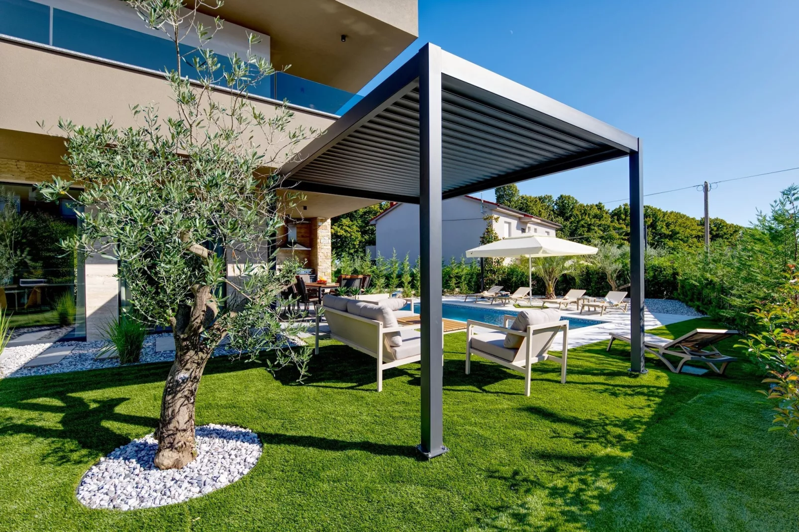 Villa Pieron-Tuinen zomer