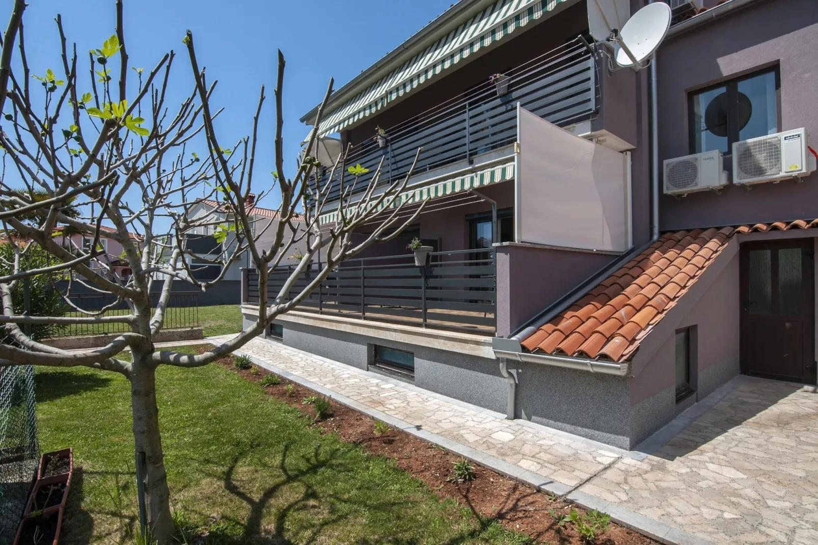 Kajfes A5 - One Bedroom Apartment with Terrace-Buitenlucht