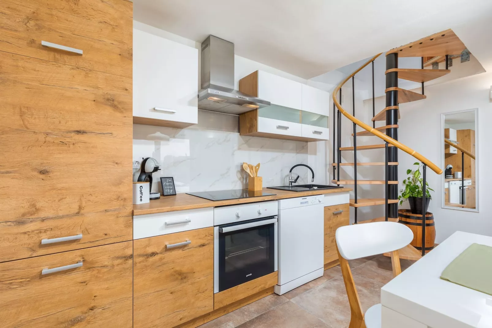 Holiday Home Dori with Big Garden-Keuken