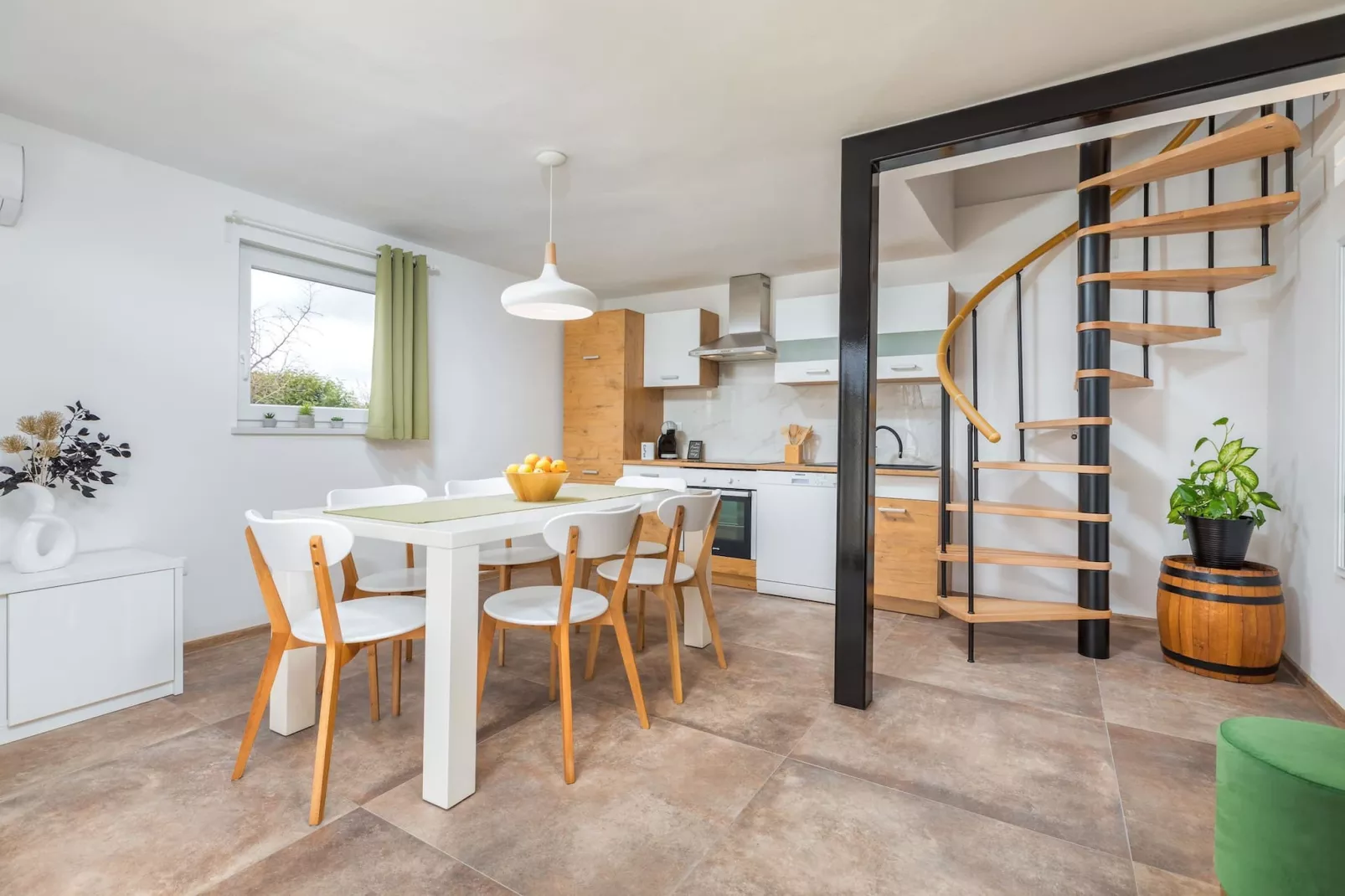 Holiday Home Dori with Big Garden-Keuken