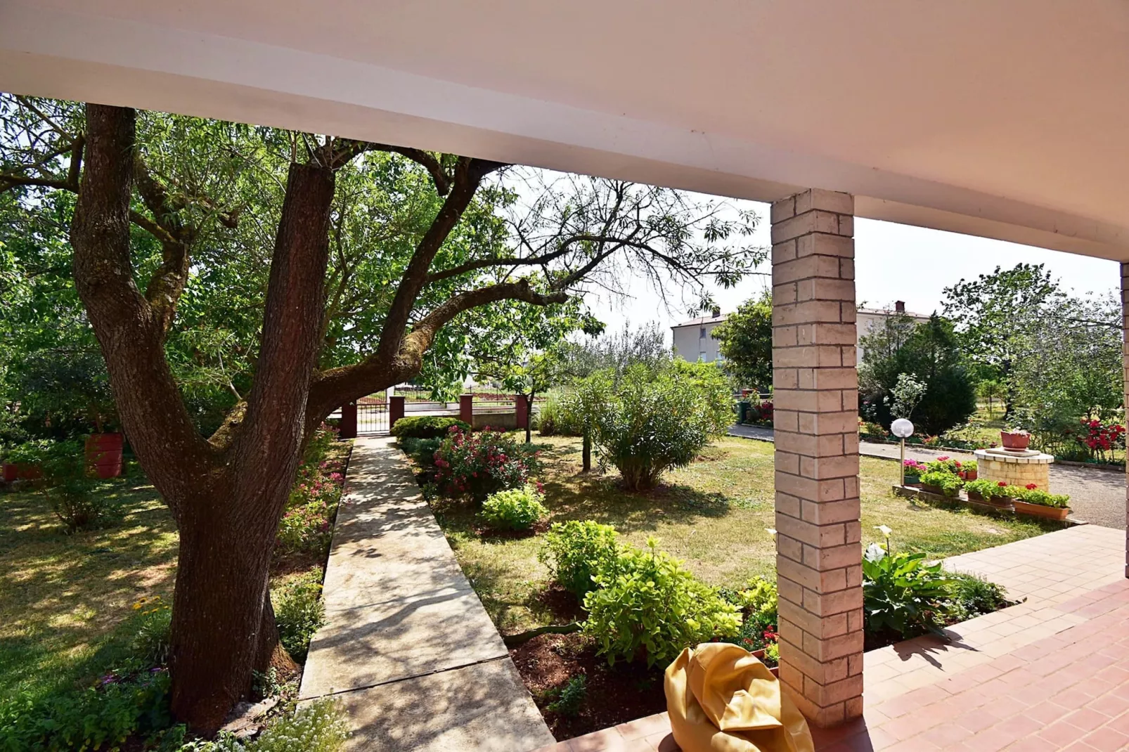 Flower Garden by M&A - Lovely Apartment (A)-Terras