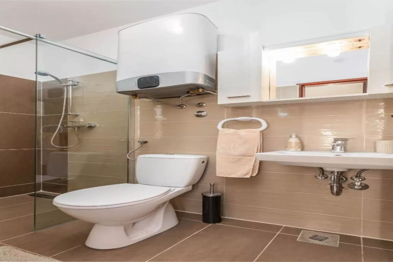 Kajfes A3 - Lovely Studio Apartment with Terrace-Badkamer