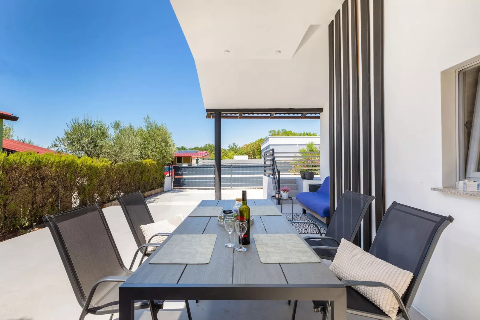 Eco Beach House Corinne-Tuinen zomer