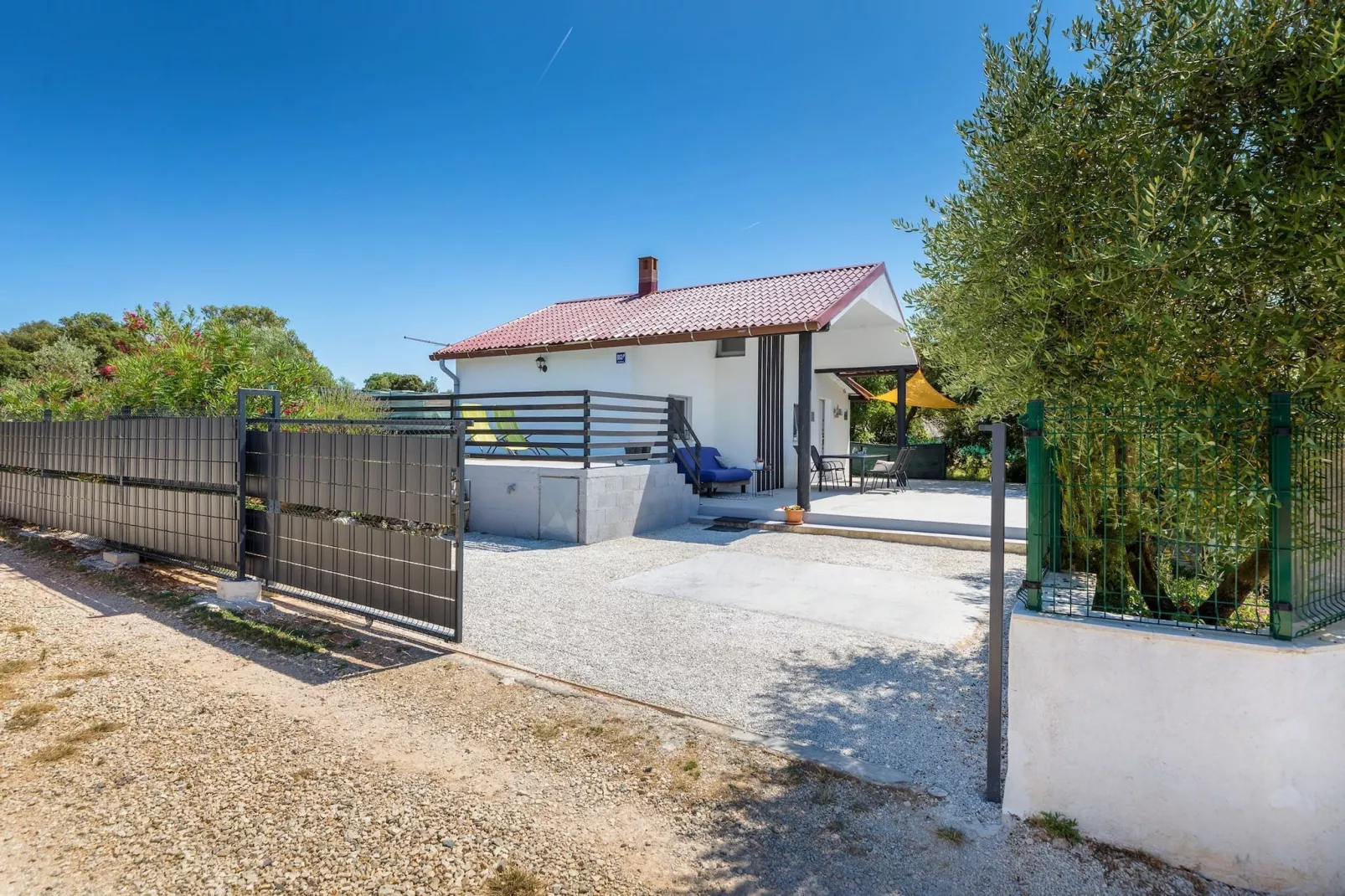 Eco Beach House Corinne-Buitenlucht