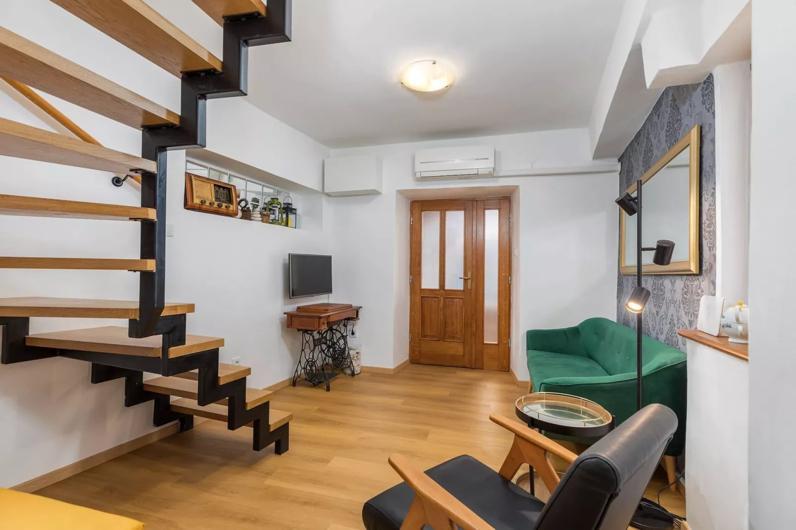 Holiday Home Doda - City Center of Fazana-Woonkamer