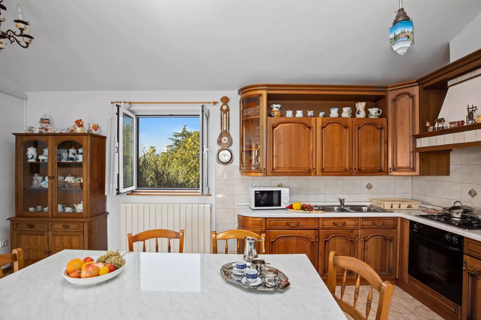 Apartment Tedi with Sea View-Keuken