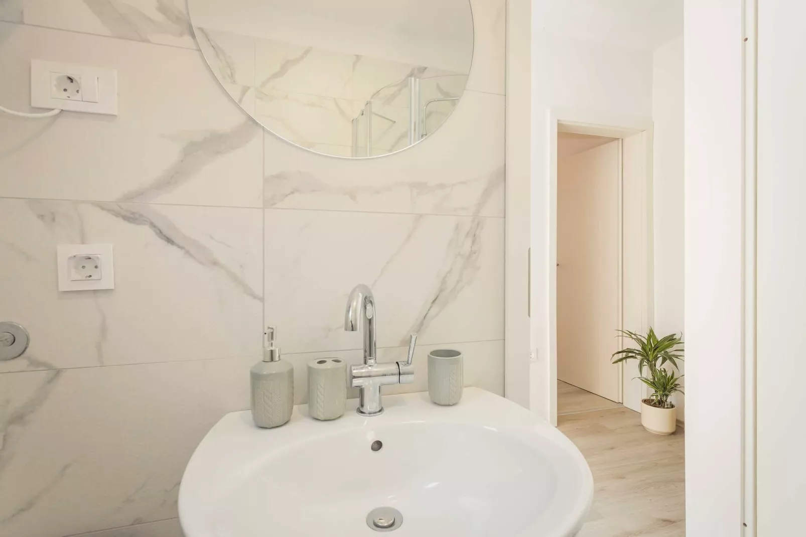 Eco - Beach House Peroj-Badkamer