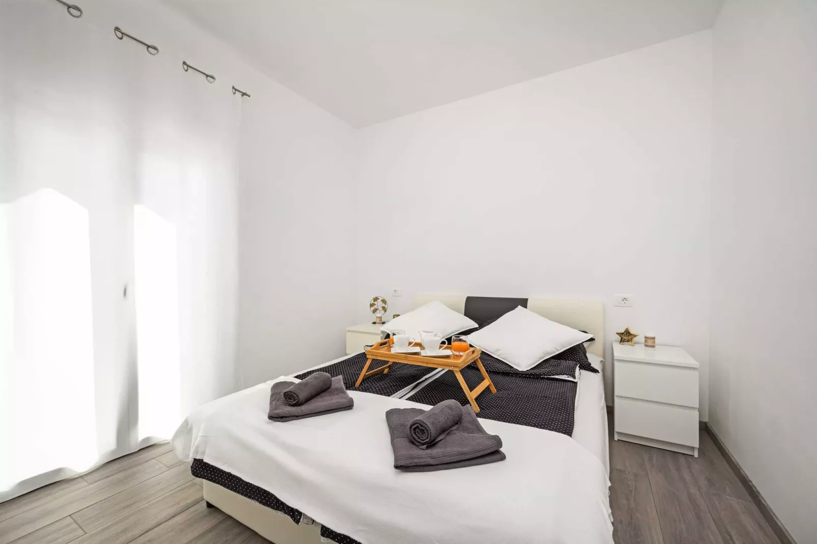 Villa Marsel (4+2) - Private Pool and Jacuzzi-Slaapkamer