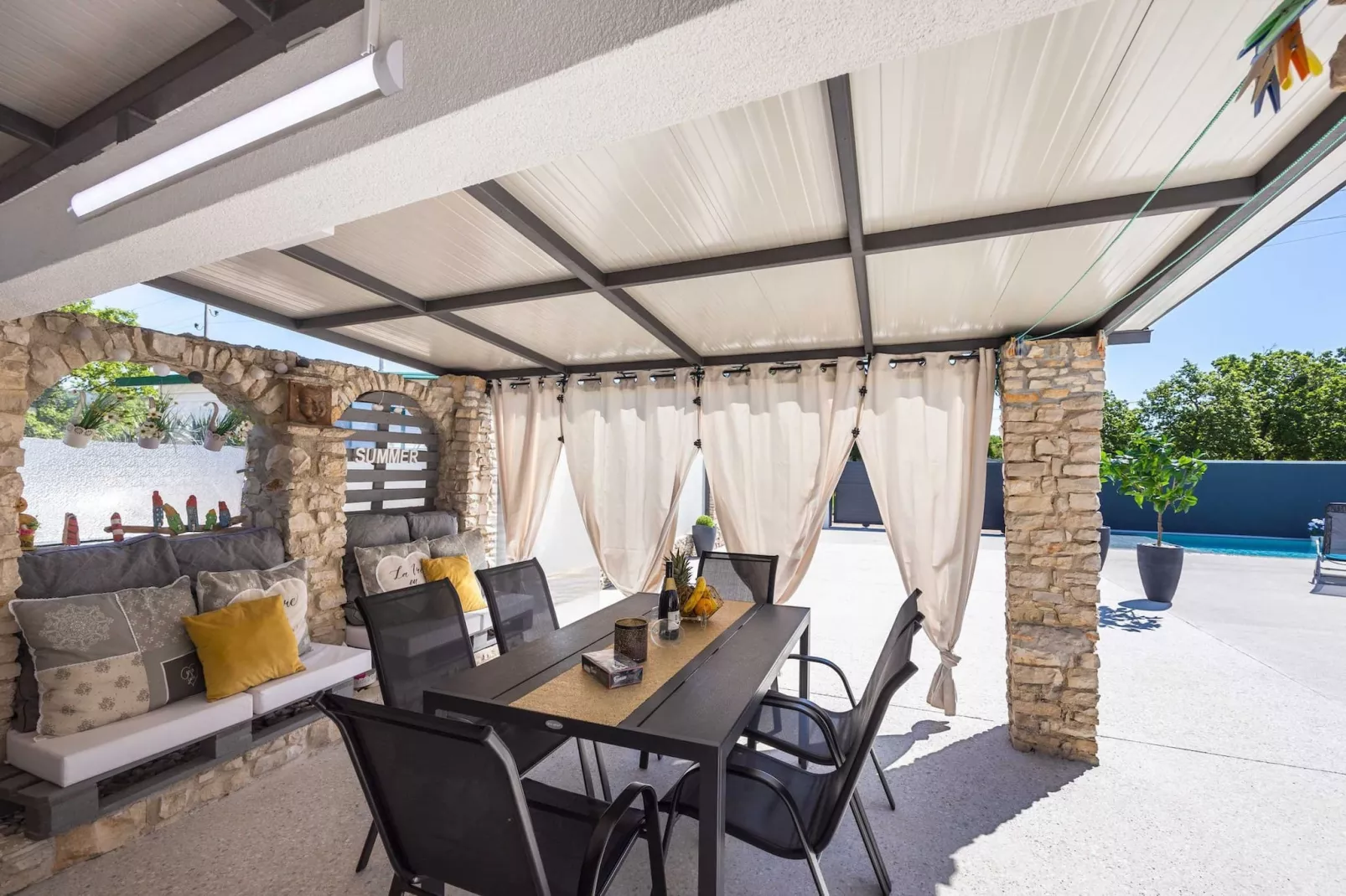 Villa Marsel (4+2) - Private Pool and Jacuzzi-Buitenlucht