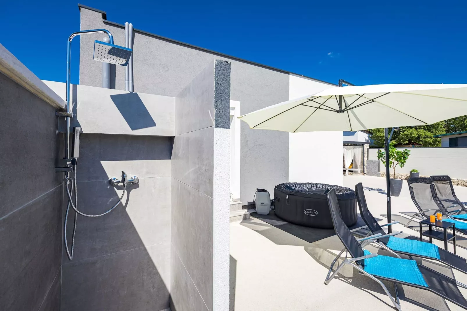 Villa Marsel (4+2) - Private Pool and Jacuzzi-Buitenlucht