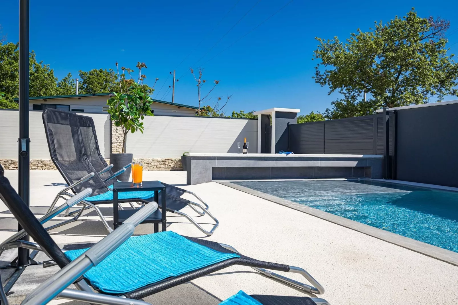 Villa Marsel (4+2) - Private Pool and Jacuzzi-Buitenlucht