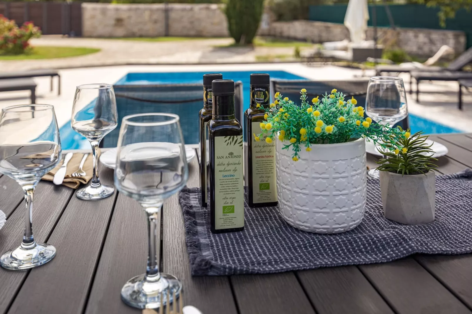 Villa San Antonio with Private Pool-Zwembad