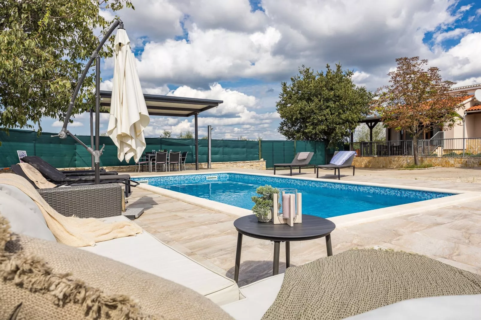 Villa San Antonio with Private Pool-Zwembad