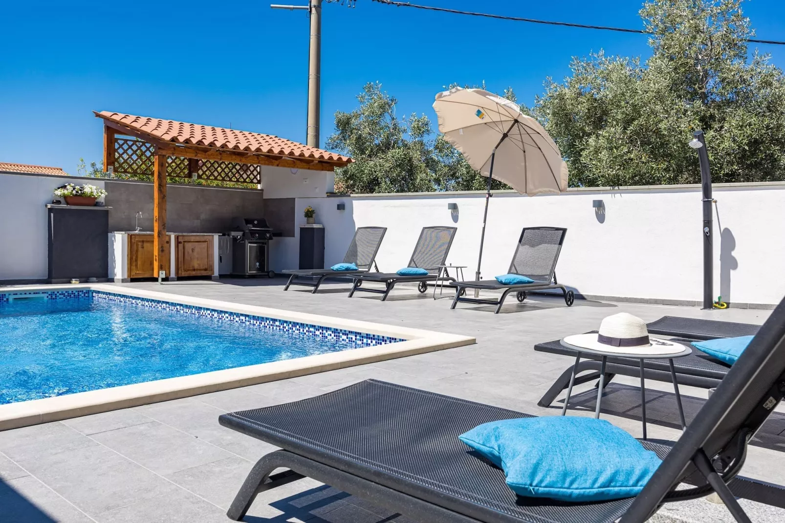 Villa Bavaria with Pool, Jacuzzi, Table Tennis-Zwembad
