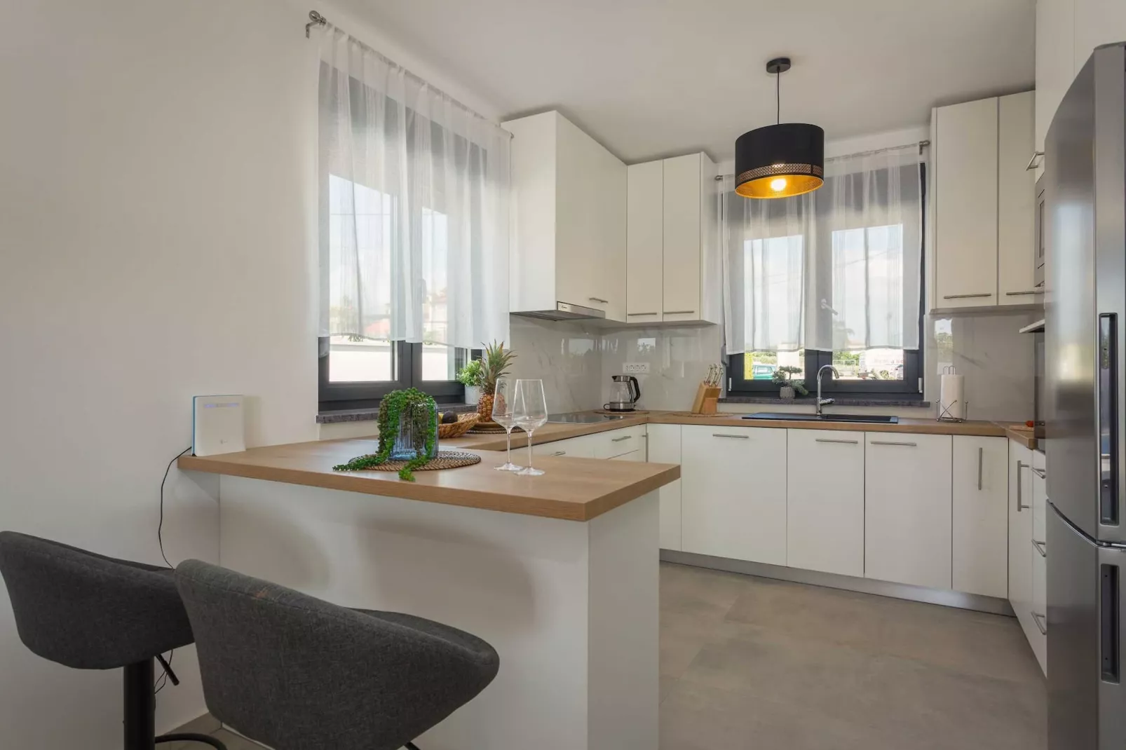 Villa Bavaria with Pool, Jacuzzi, Table Tennis-Keuken
