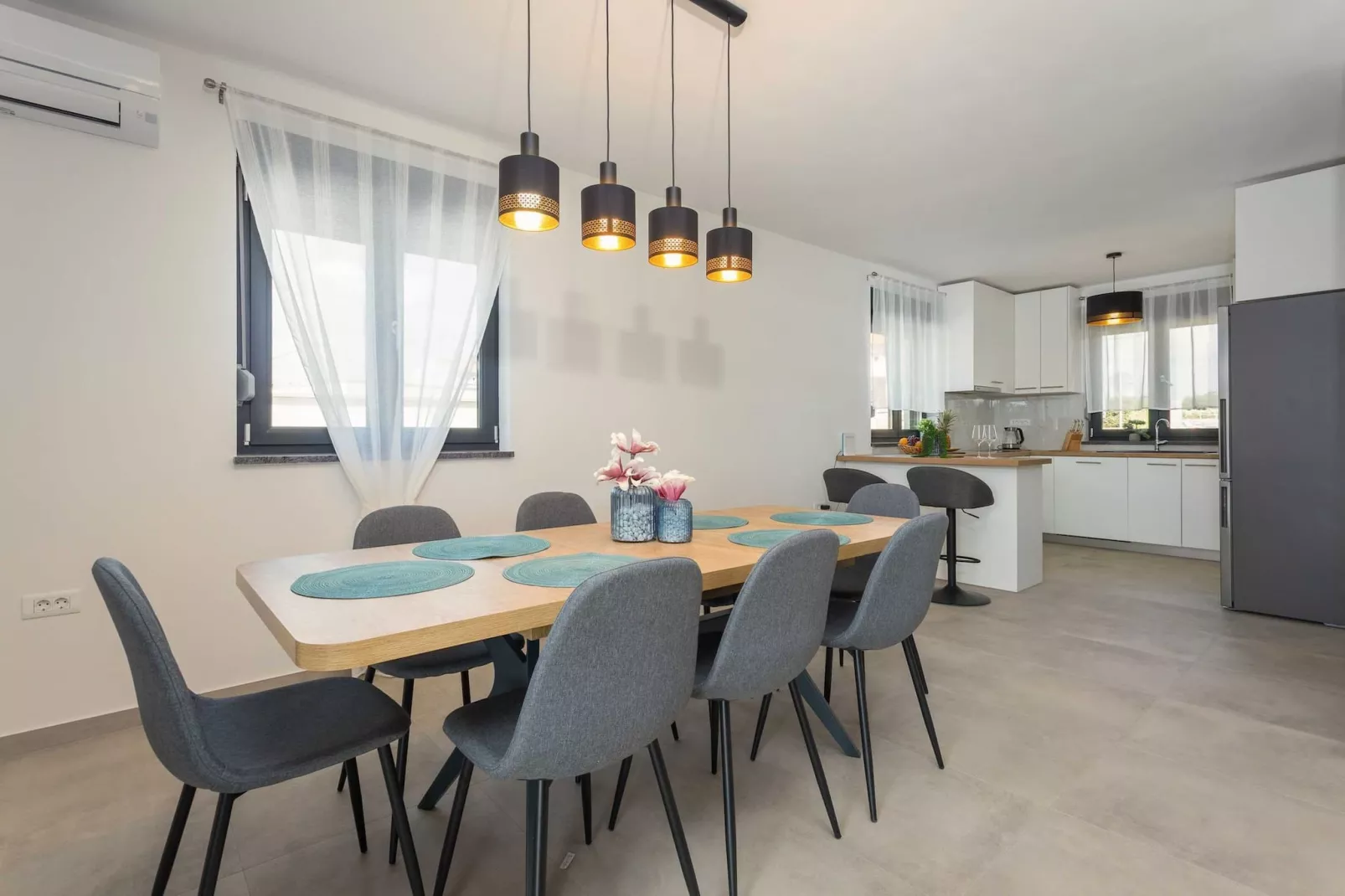 Villa Bavaria with Pool, Jacuzzi, Table Tennis-Keuken