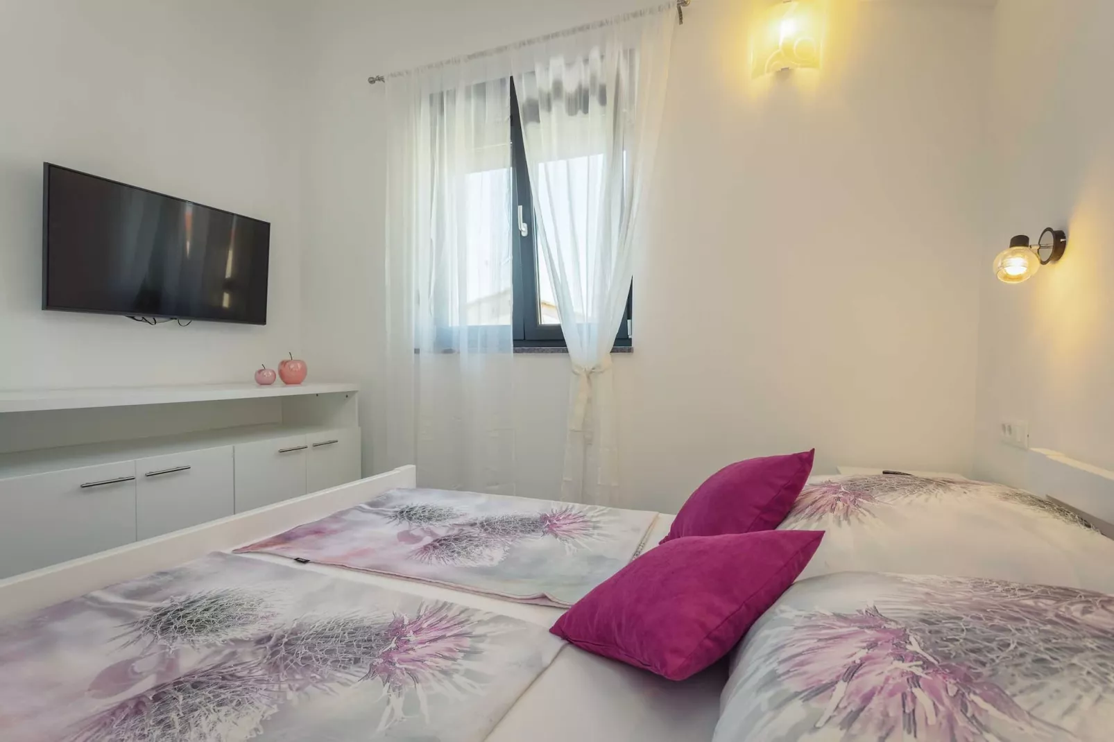 Villa Bavaria with Pool, Jacuzzi, Table Tennis-Slaapkamer