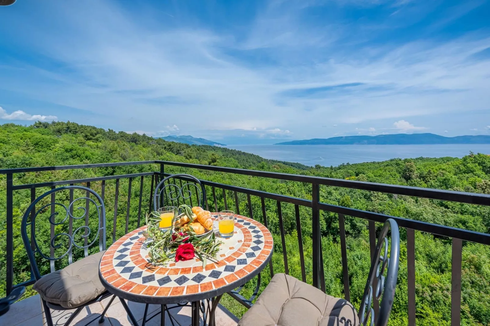 Lara 1 - Shared Pool, Sauna, Jacuzzi-Terrasbalkon