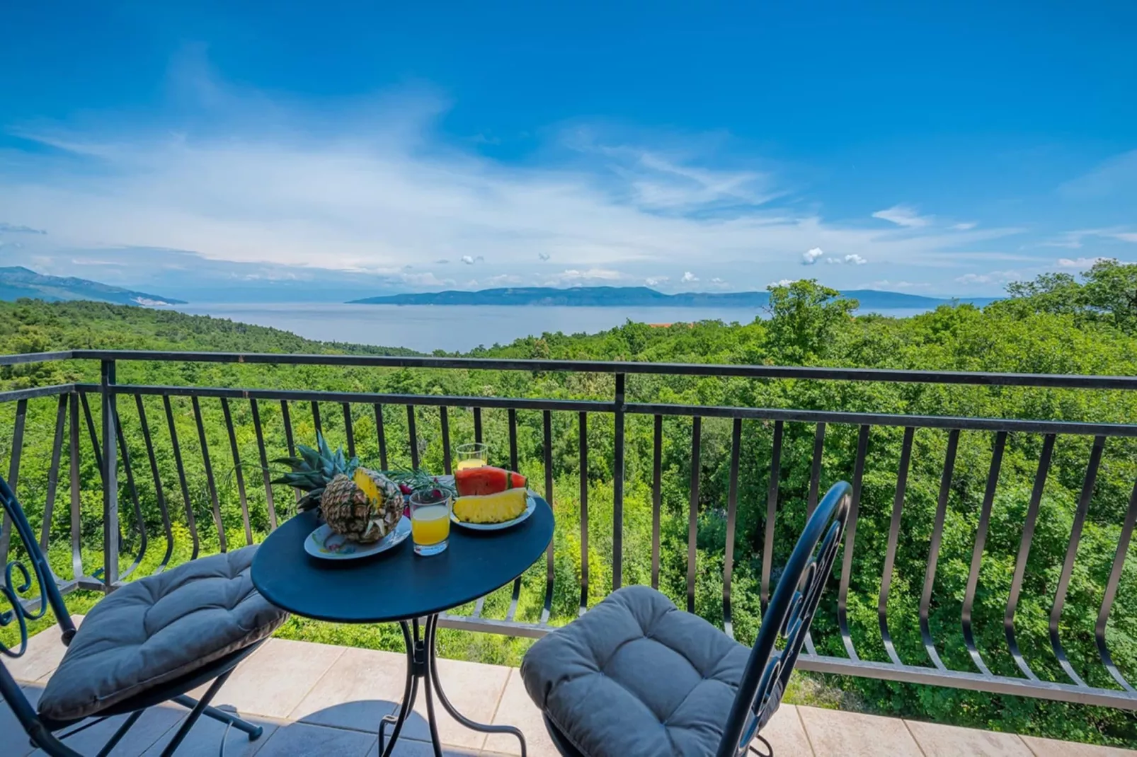 Lara 3 - Shared Pool, Sauna, Jacuzzi-Terrasbalkon