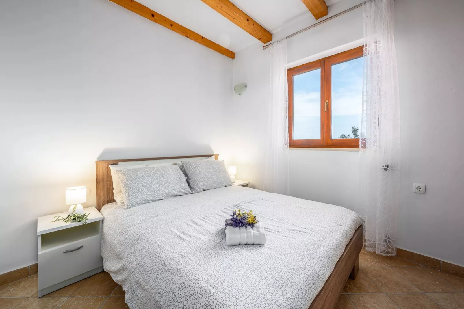 Lara 8 - Shared Pool, Sauna, Jacuzzi-Slaapkamer