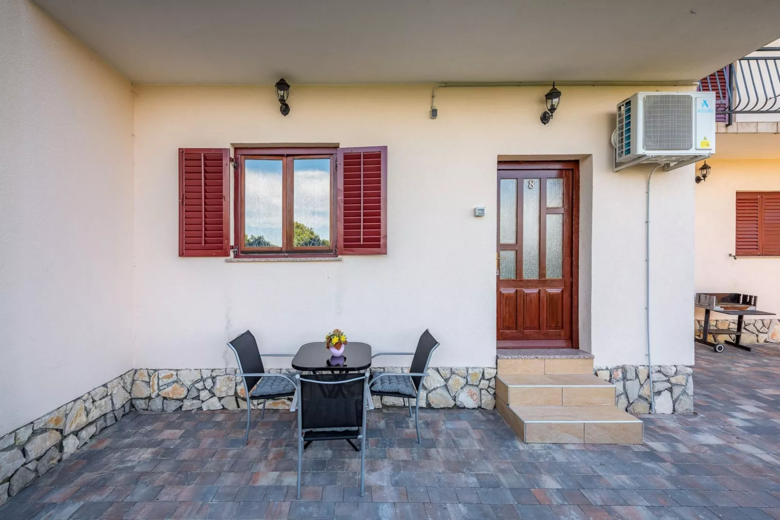 Lara 8 - Shared Pool, Sauna, Jacuzzi-Terras