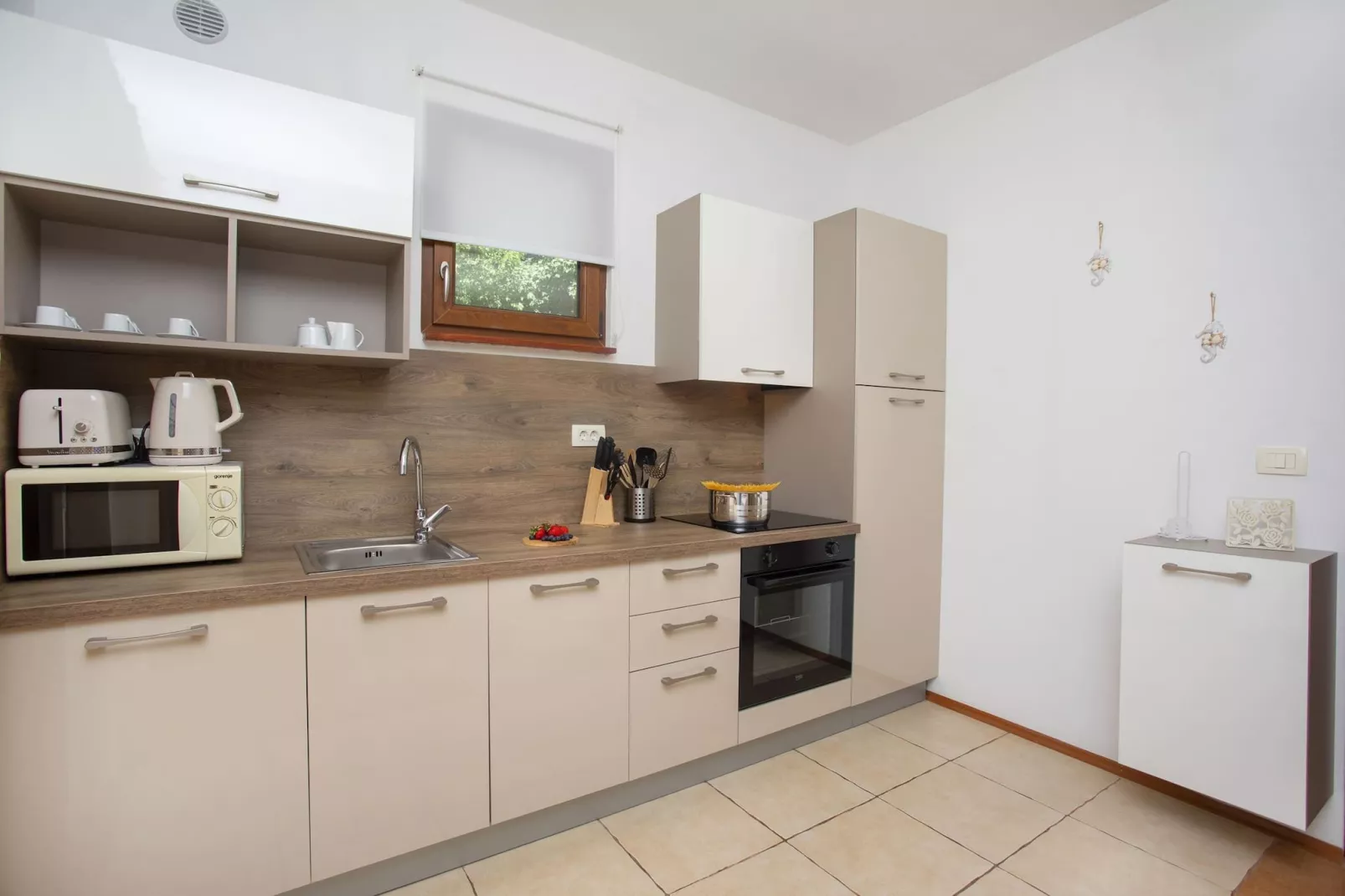 Casa Deborah with Private Pool-Keuken