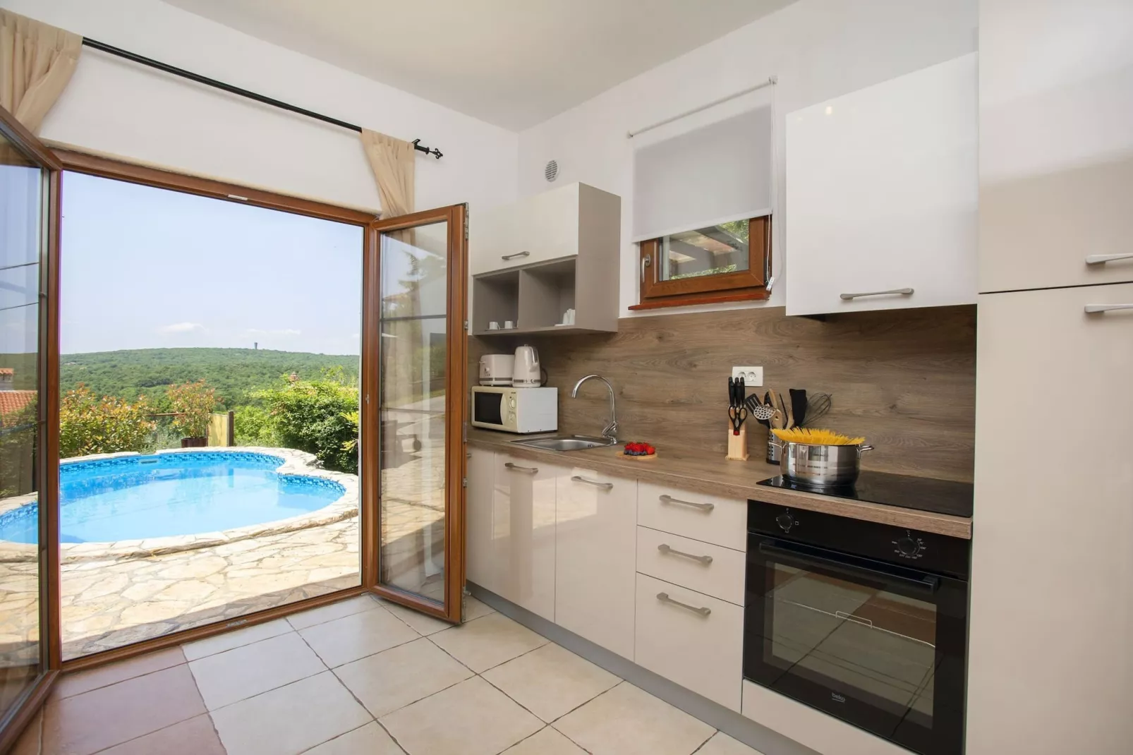Casa Deborah with Private Pool-Keuken
