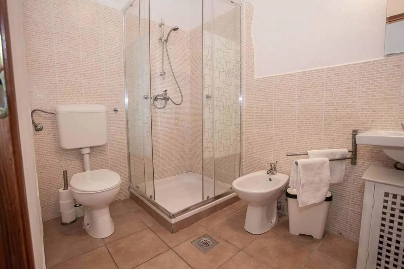 Casa Deborah with Private Pool-Badkamer