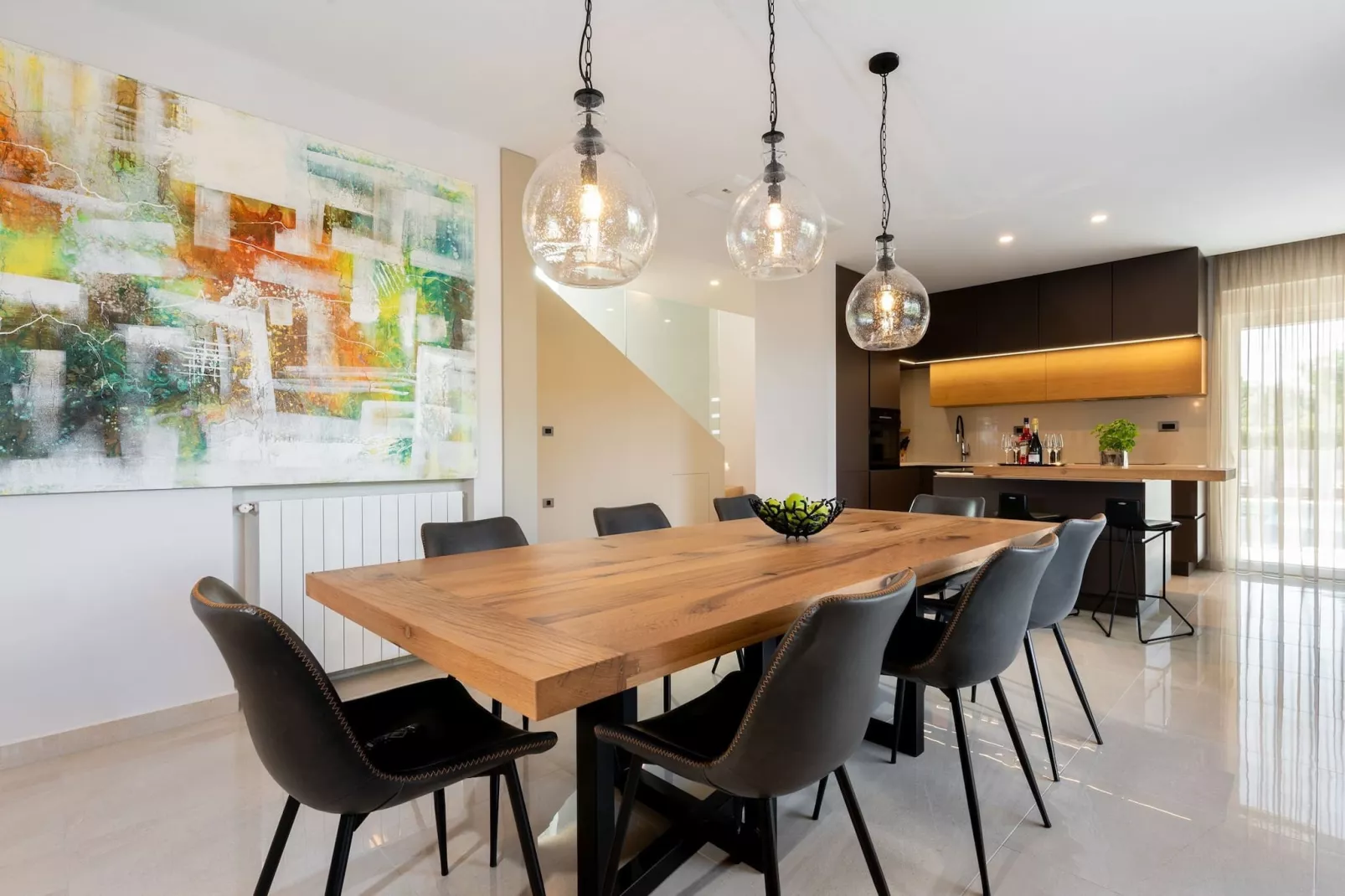 Luxurious Villa Laurea-Eetkamer