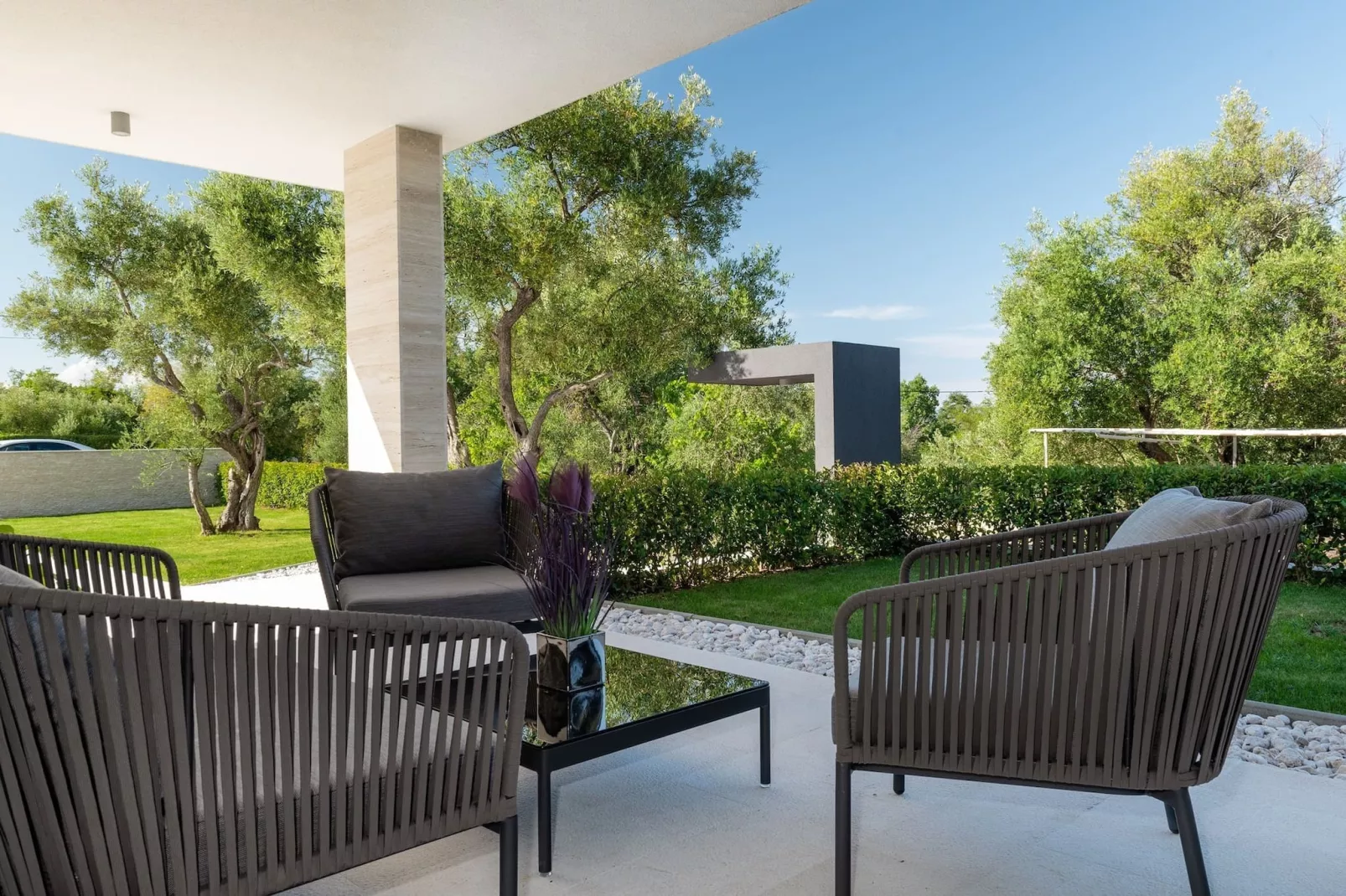 Luxurious Villa Laurea-Terras