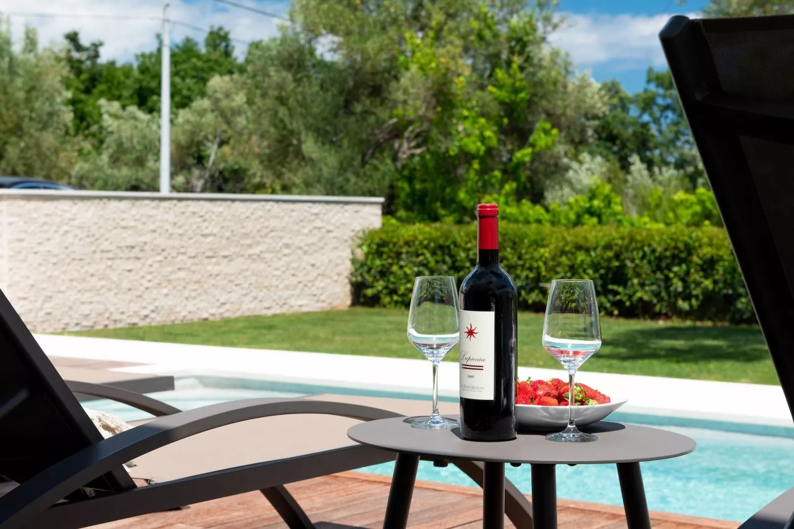 Luxurious Villa Laurea-Buitenlucht