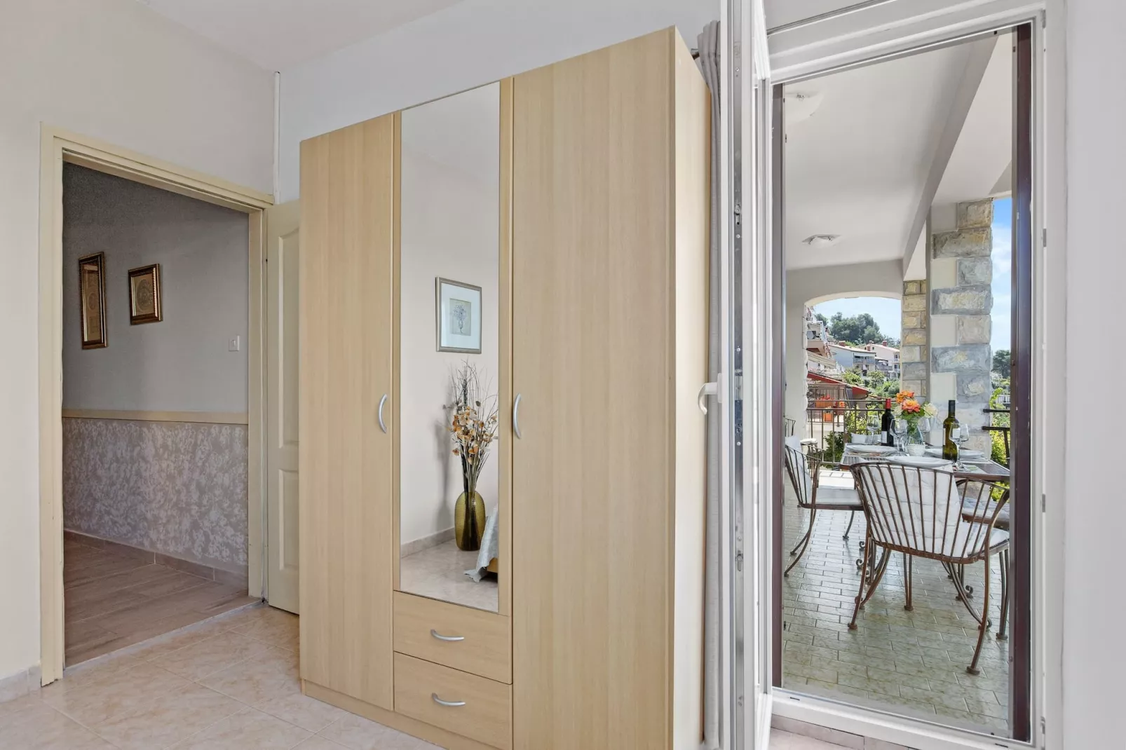 Lady M Gold - Balcony and Sea View-Terrasbalkon