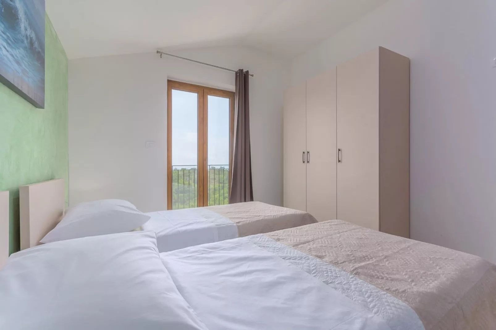 Santa Lucia - Villa with Private Pool & Sea View-Slaapkamer