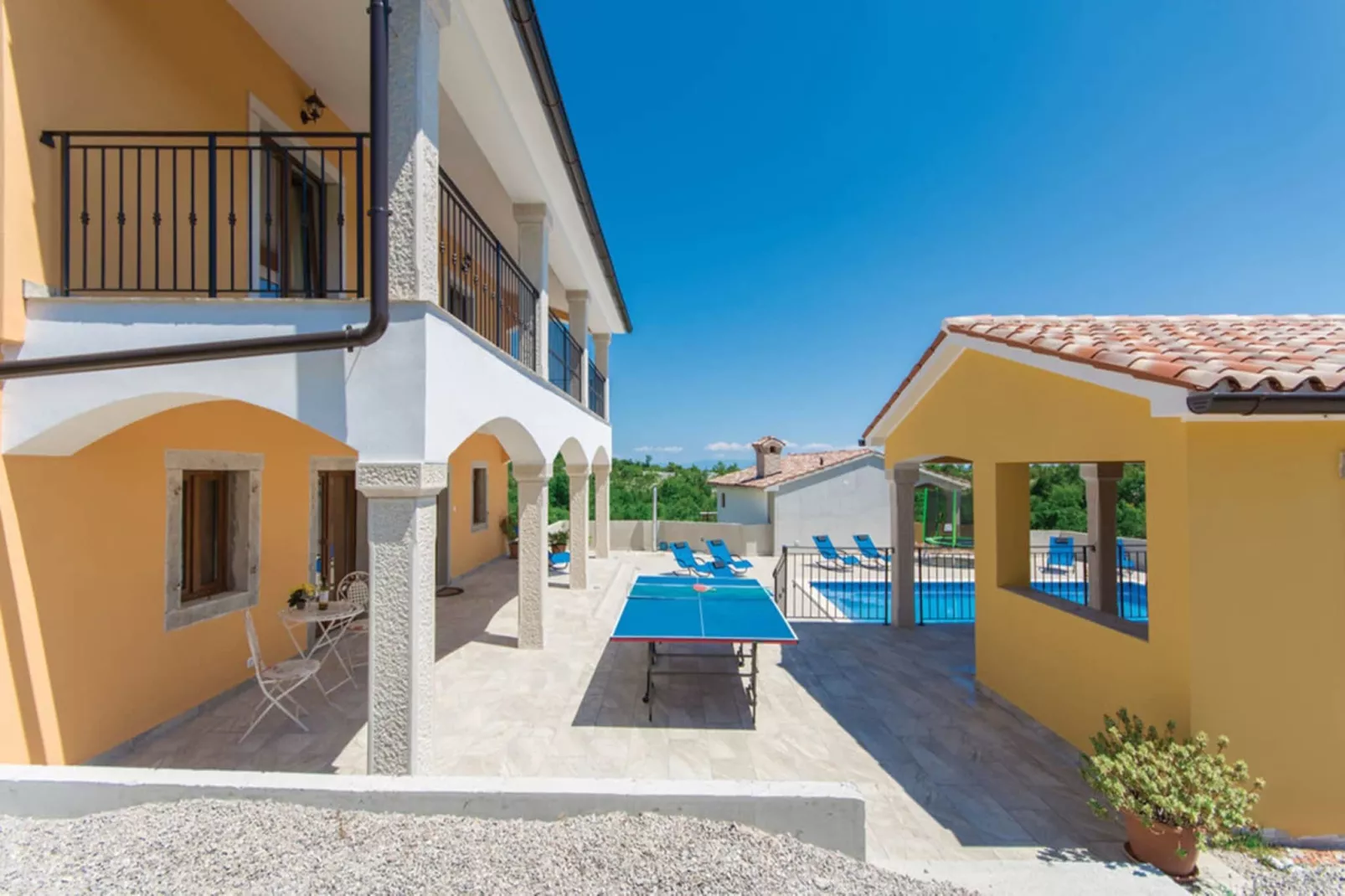 Santa Lucia - Villa with Private Pool & Sea View-Buitenlucht