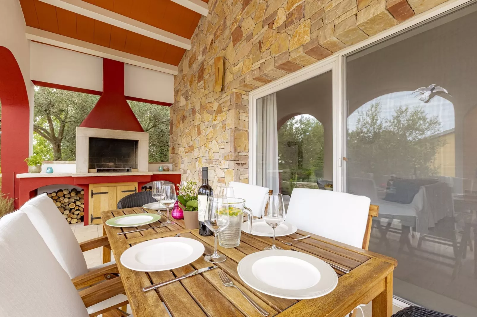 Red House Trget - Your Private Wellness-Tuinen zomer